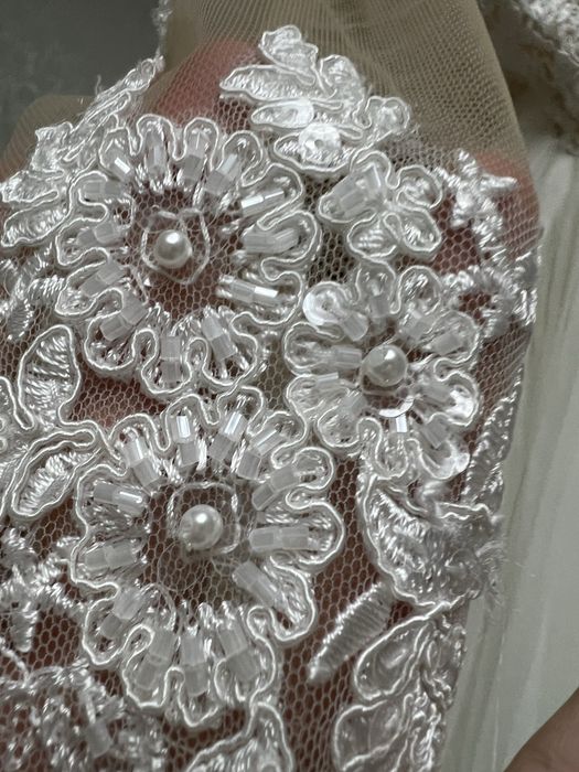 Шикарное свадебное платье