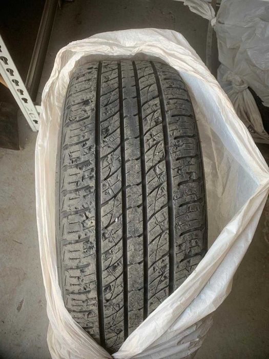 Продам шины 235/55/19