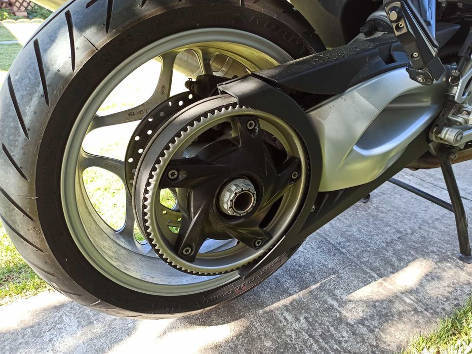 BMW F 800 ST din 2011 cu 13600km