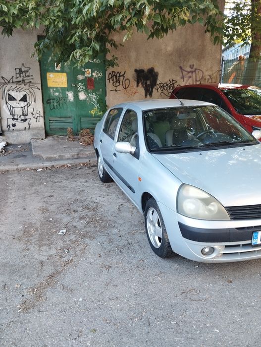 RENAULT 4 2003 — imagine 3