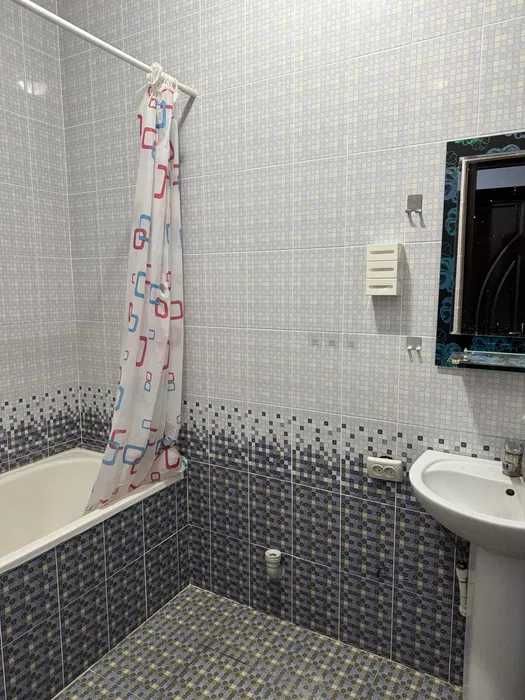 Янги домдан 2 хонали квартира 1 каватдан 80 кв.м Икки томонлама проект