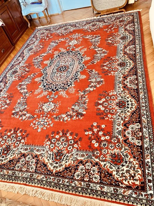 Covor plusat din lana, romanesc, nou, cu eticheta