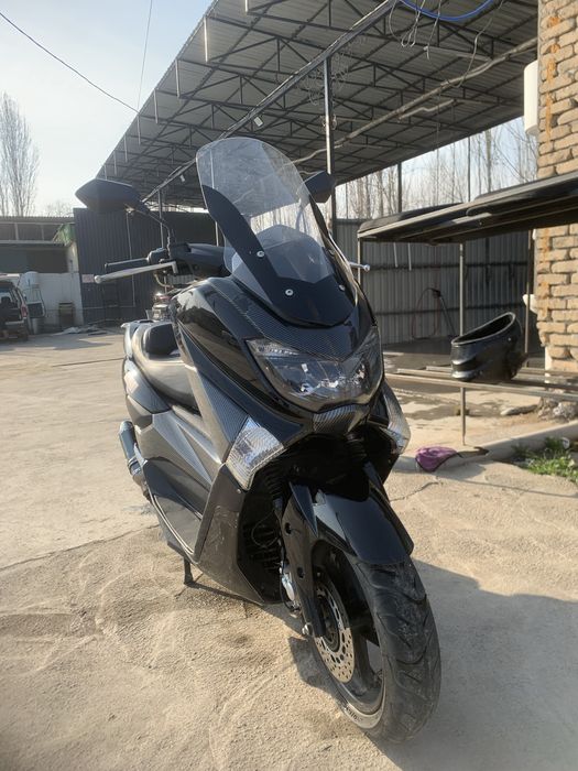 NMAX benzinli skuter