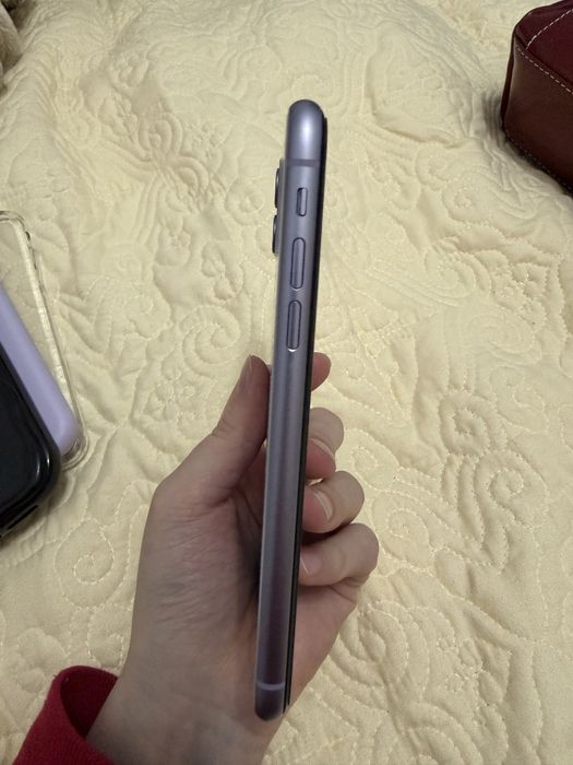 Iphone 11, 128 гб, 74% ёмкость