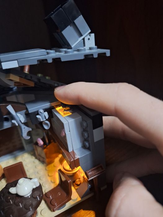 LEGO Harry Potter Hagrid's Hut: Buckbeak's Rescue  (75947)