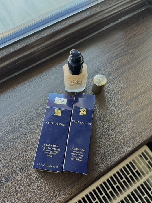 Fond de ten Estee Lauder Double Wear+Pompita