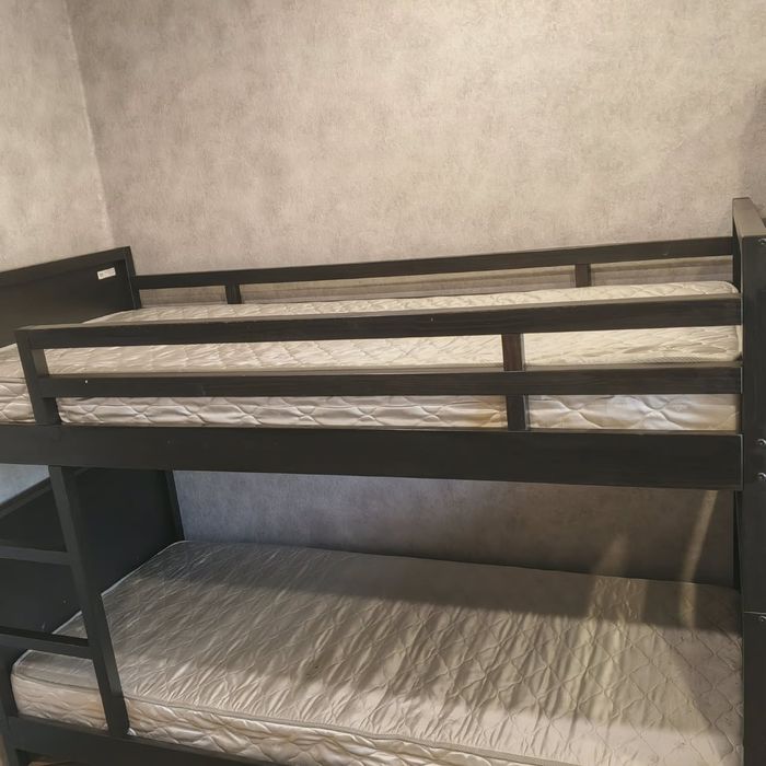 Продам кровать двухъярусная