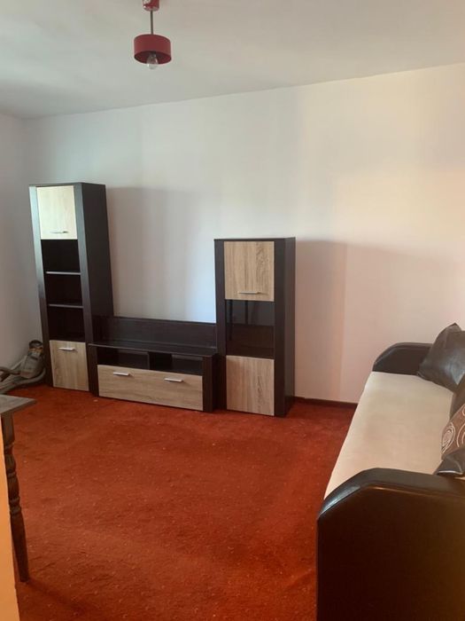 Garsoniera de vanzare