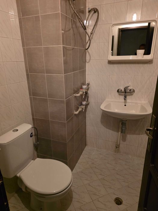 Дава се под наем Четиристаен апартамент в София, Младост 1 - 117 кв.м за 800 € - Снимка #11