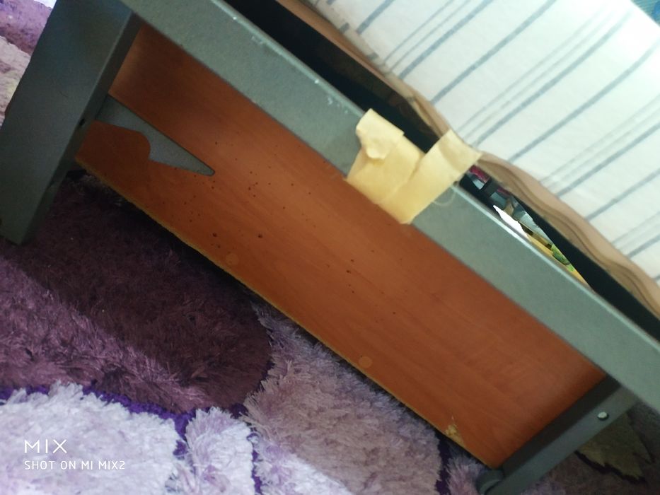 Продам диван-кровать 1.5 местный