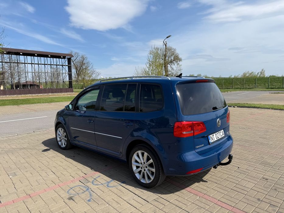VOLKSWAGEN Touran 2012 — imagine 4