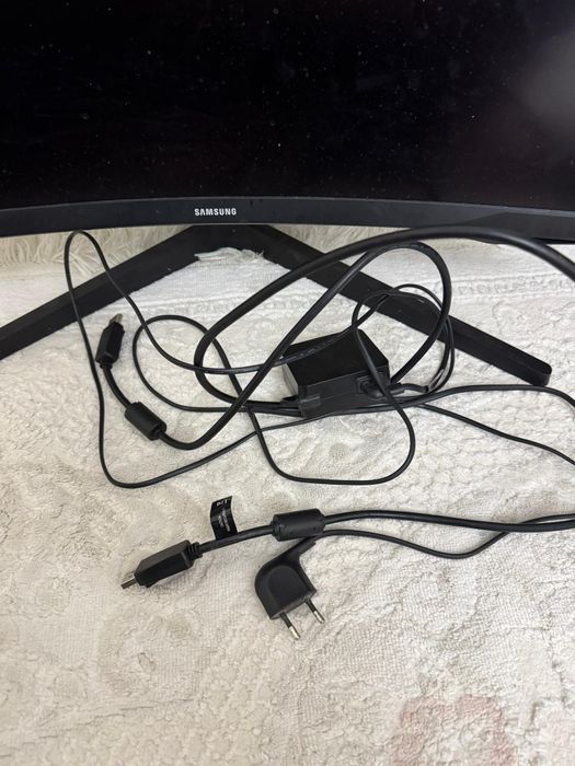 Монитор Samsung 34дюм