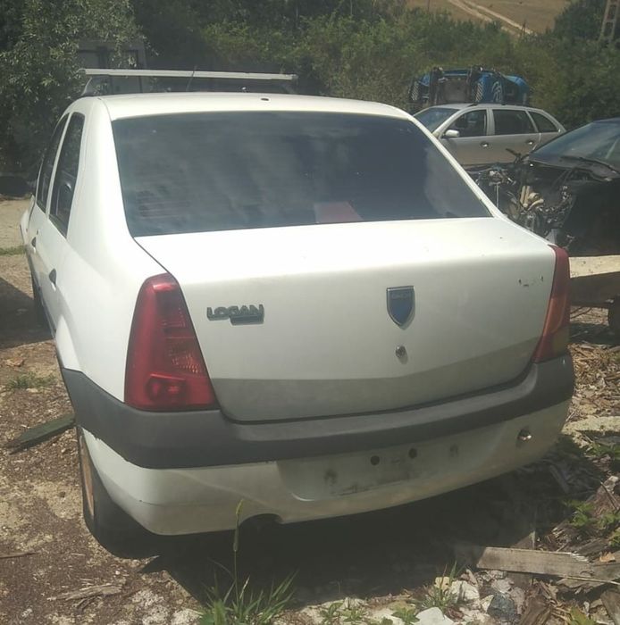 Dezmembrez Dacia Logan 1.4 benzina/1.5 Diesel