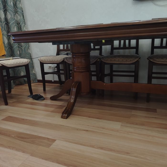 Продам стол раздвижной