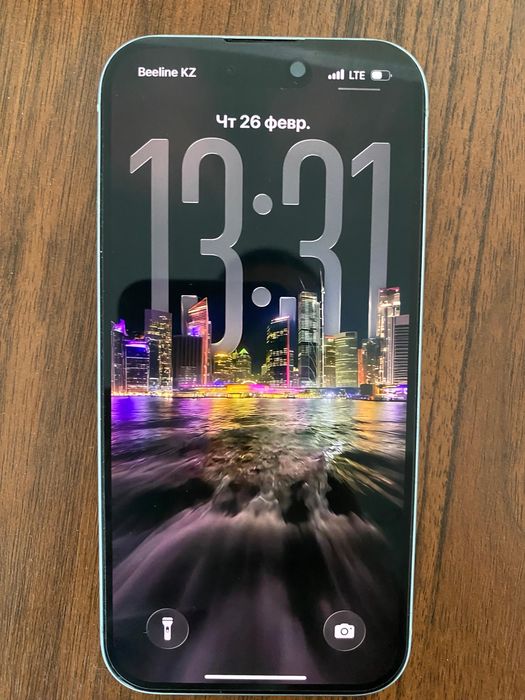 продам айфон 15 128 гб