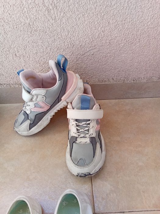 Детски обувки 31 номер всички за 5лв