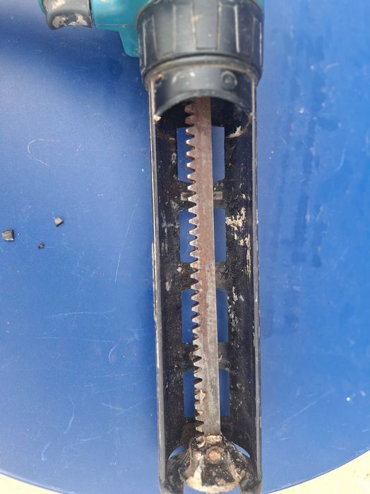 Акумулаторен пистолет за силикон Makita