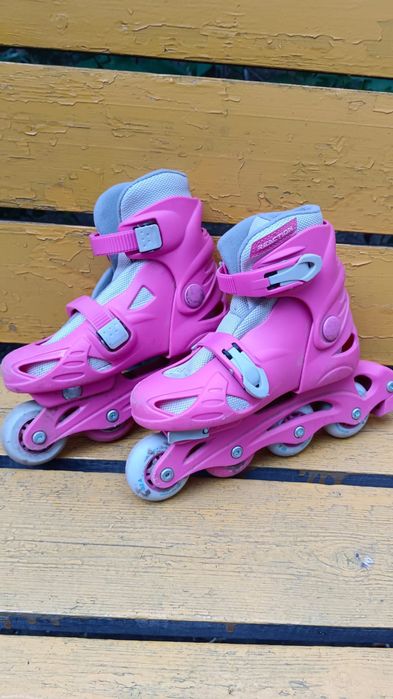 Продается роликовые коньки