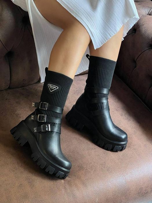 Ugg-uri diferite modele