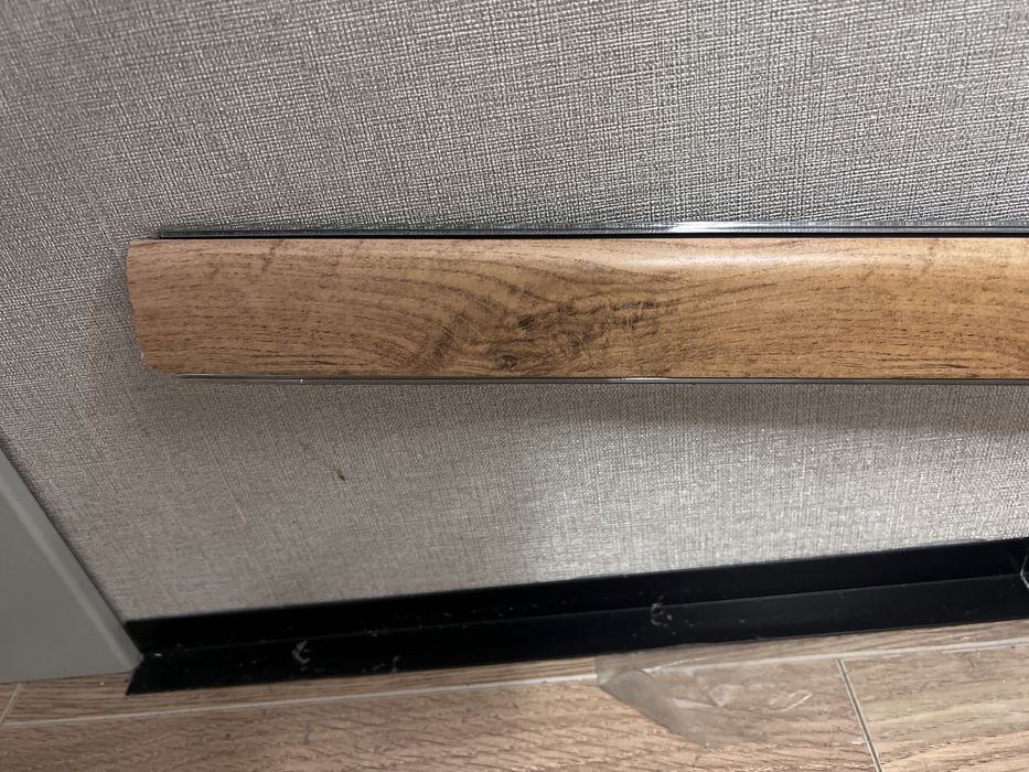 Бордюр / плинтус для столешницы под дуб