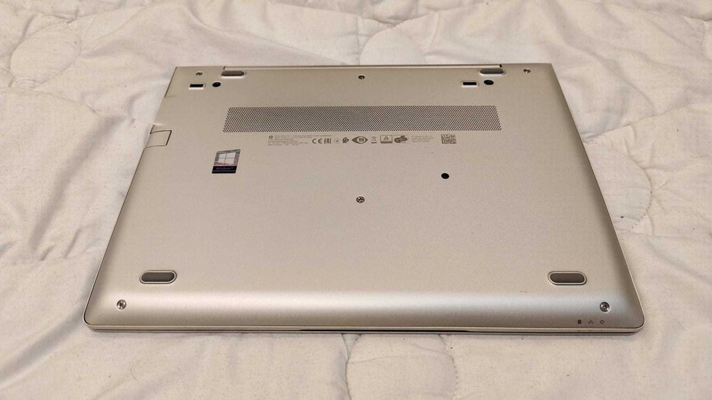 Ultrabook HP 830 G6 i5 8365U 16Gb 512 SSD B&O Ecran 13.3 Diagnoza