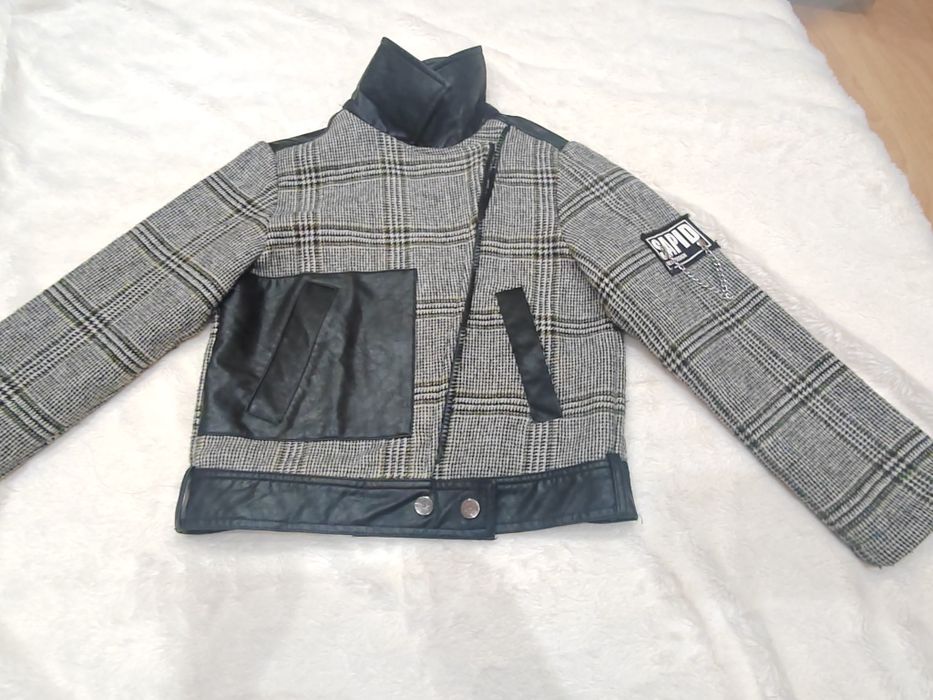 Куртка на девочку Весна Клетка