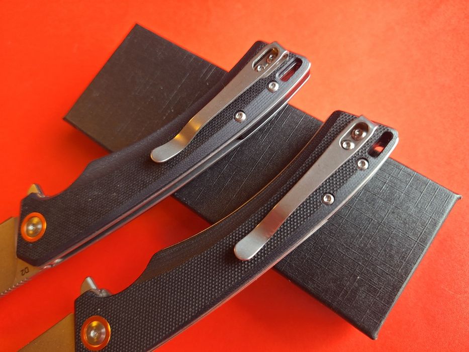 Сгъваем полуавтоматичен нож-стомана D2 (два модела острие)