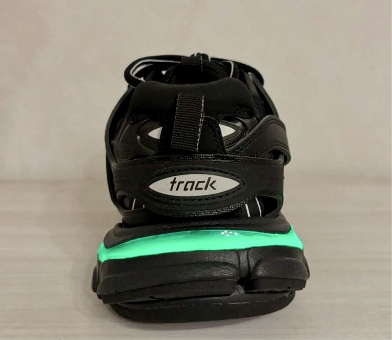 Balenciaga led track нови всички размери