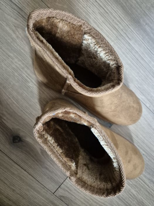 Ботуши.    кафяви .