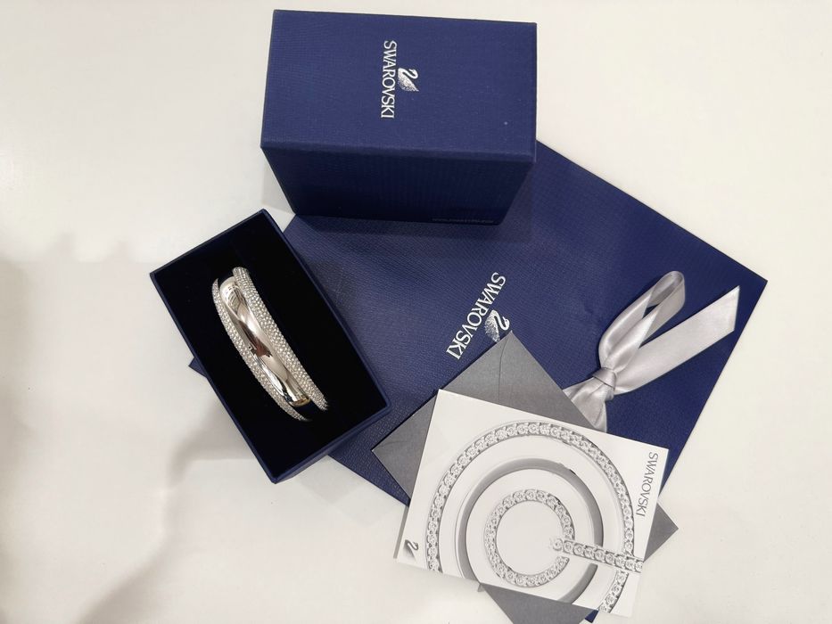 Swarovski гривна! НОВА! С кутия и документи!