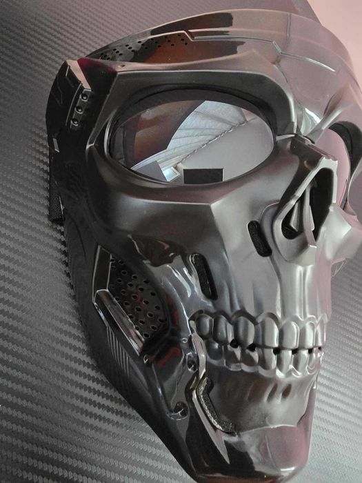 Маска протектор 3 вида за мотори,скутери,тортинетки ел.скутери,ски