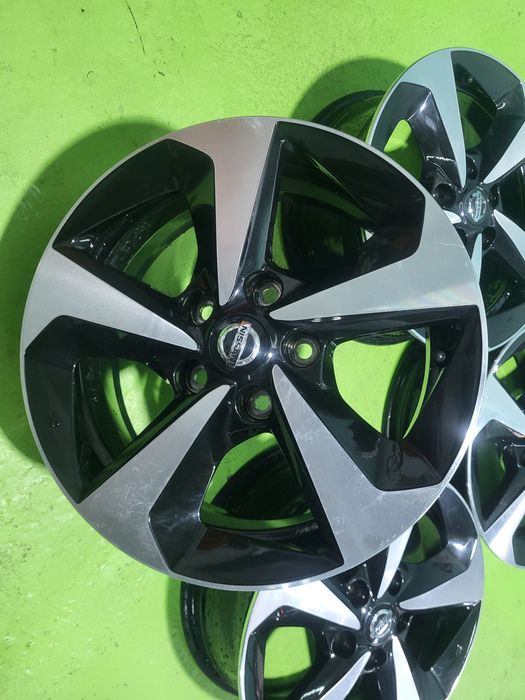 16 5x114.3 Nissan лети джанти 5х114.3