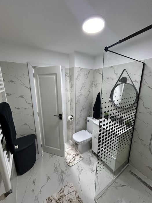 Vand Apartament 2 Camere Decomand