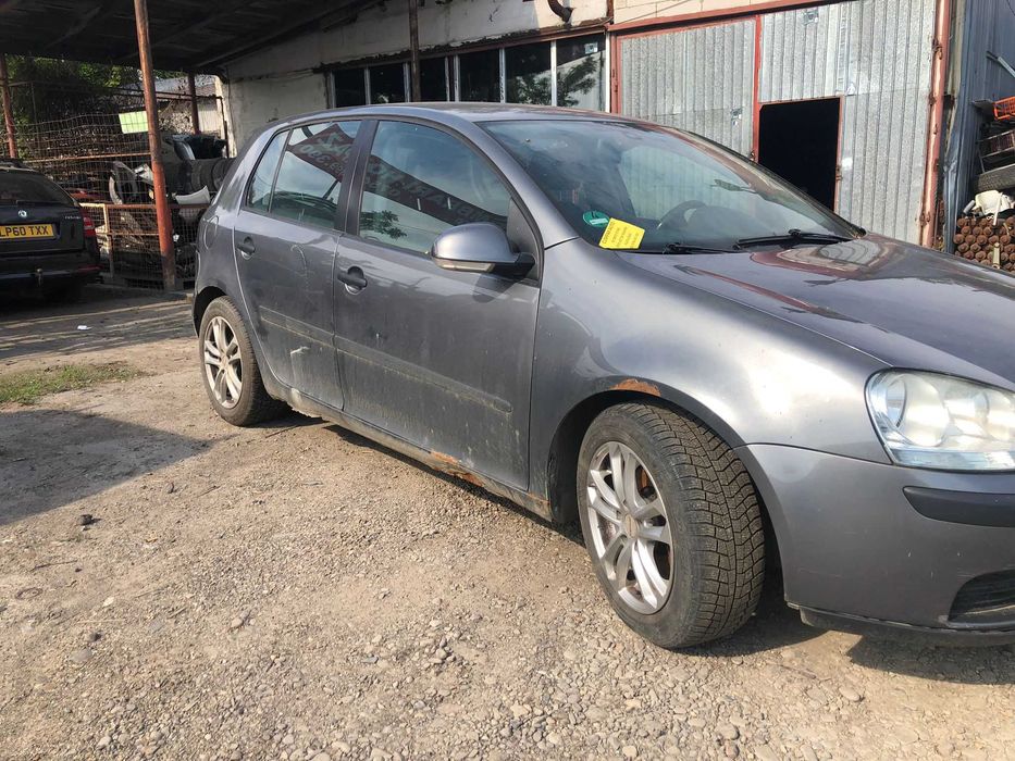 Piese dezmembrari VW Golf 5, motor 1.9 tdi - BRU - cutie GQQ gri LA7T