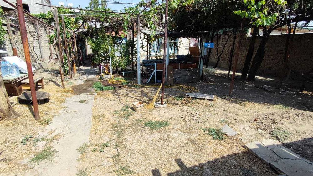 Yer hisobiga Uy sotiladi 3.77sotix qulay va tinch joy