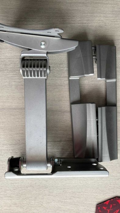 suport prindere pe perete monitor sau televizor