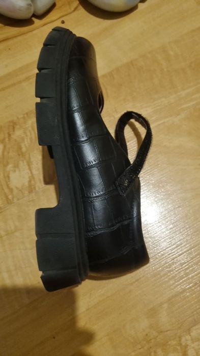 Детская обувь коженная