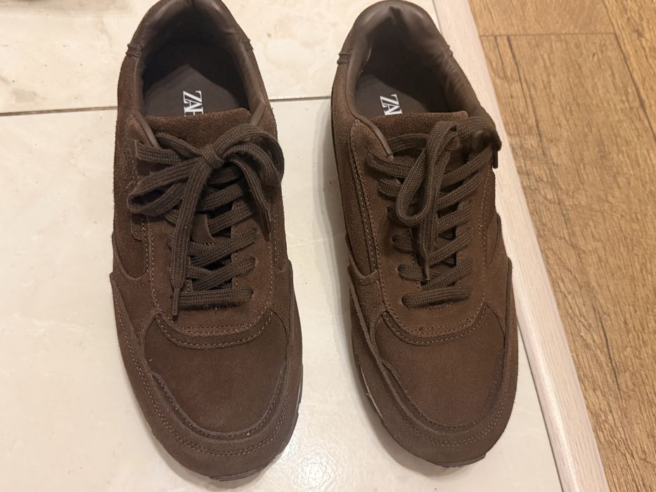 Кроссовки замшевые Zara