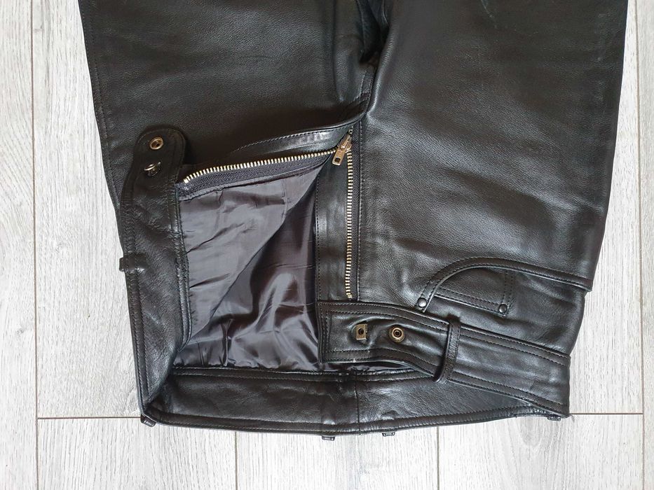 Pantaloni de piele barbati (rock, motor) - Marimea 50 (Talie 81 cm)