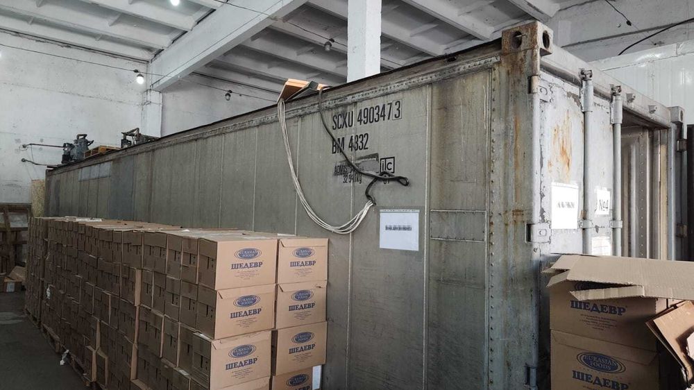 Морские контейнера 40 футовые.