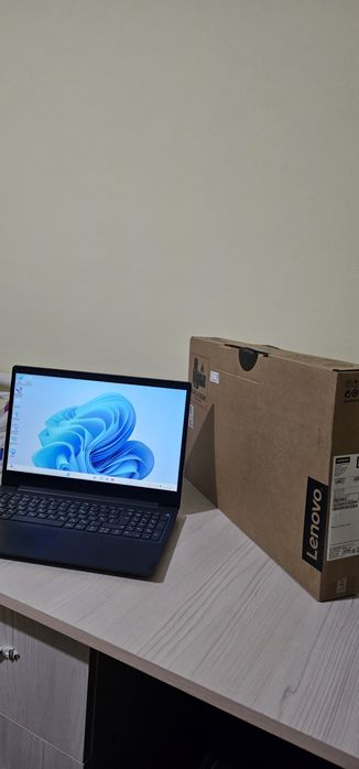 Продам Ноутбук Lenovo