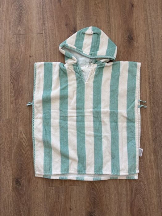 Детски сандали Liewood и бански H&M