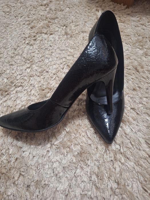 Pantofi stiletto piele lacuita