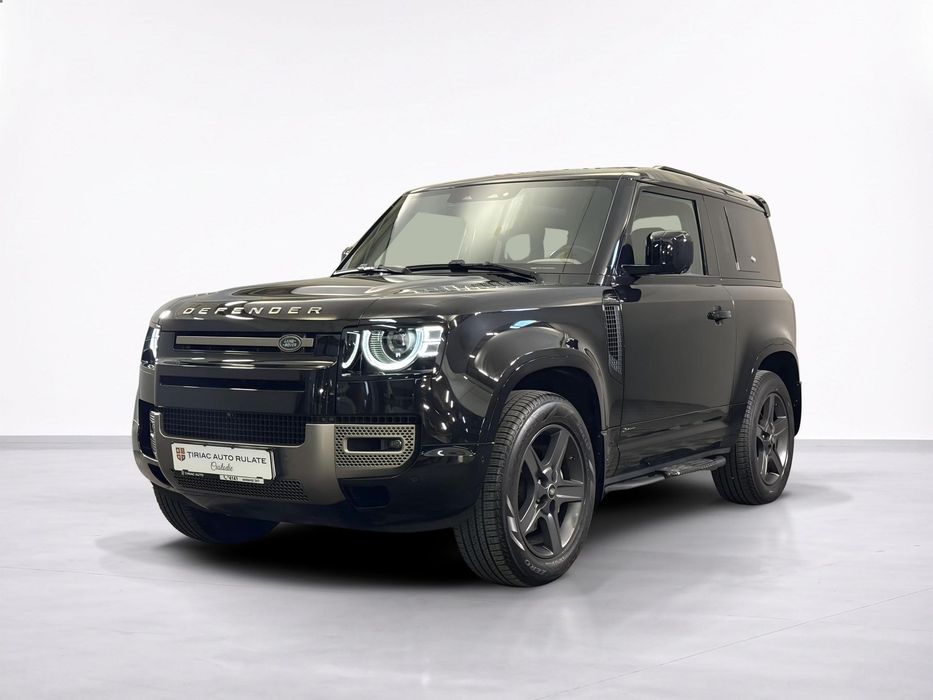 Land Rover Defender 2021 hibrid, 59.188 € — imagine 1