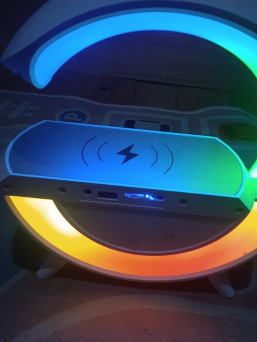 Калонка светится