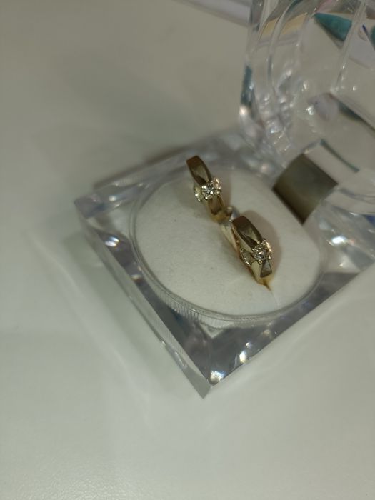 Серьги с бриллиантами