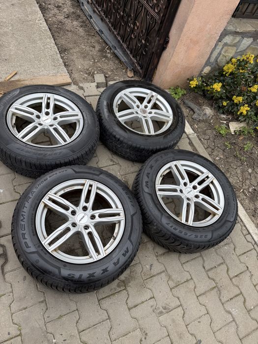Vand set cauciucuri cu jante aliaj r16 vw  5x112 108 r16 ford logan