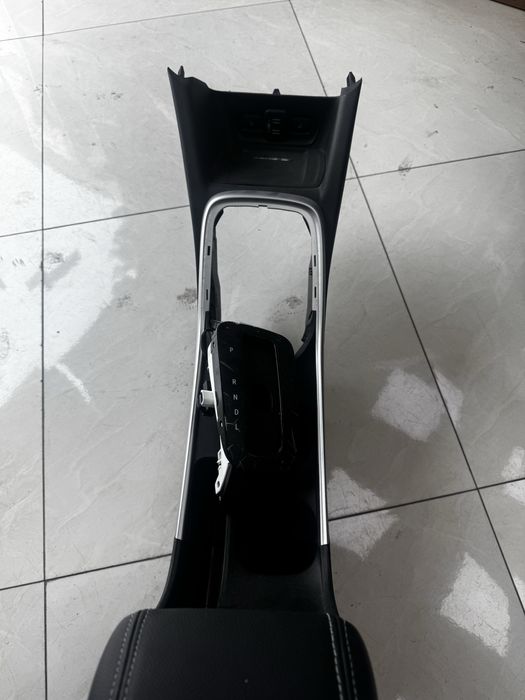 Treker bar kobalt spark uchun