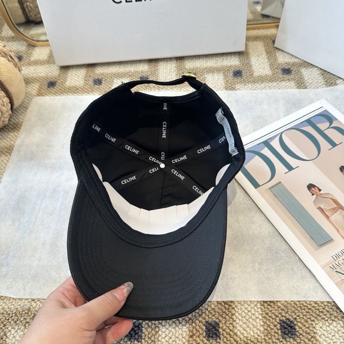 Летни шапки chanel gucci loewe celin dior