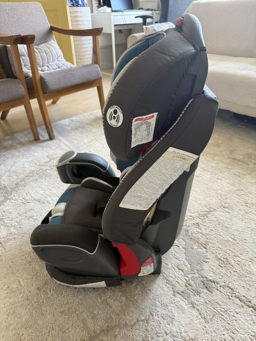Детское автокресло Graco
